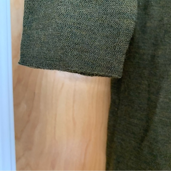 Eileen Fisher 100% Merino Wool Draped Long Cardigan, olive green, size Small - Picture 4 of 5